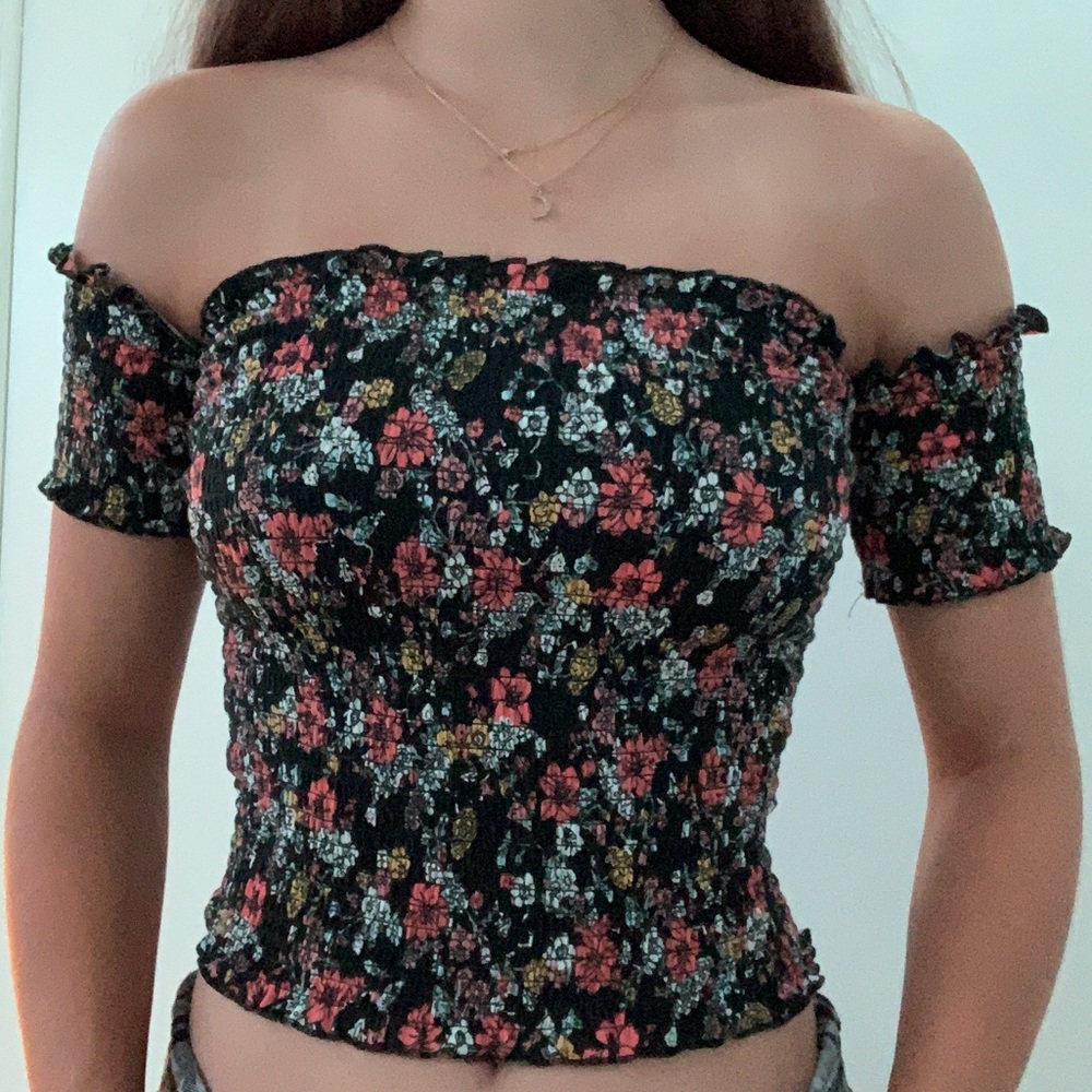 Small Off the Shoulder Floral Top